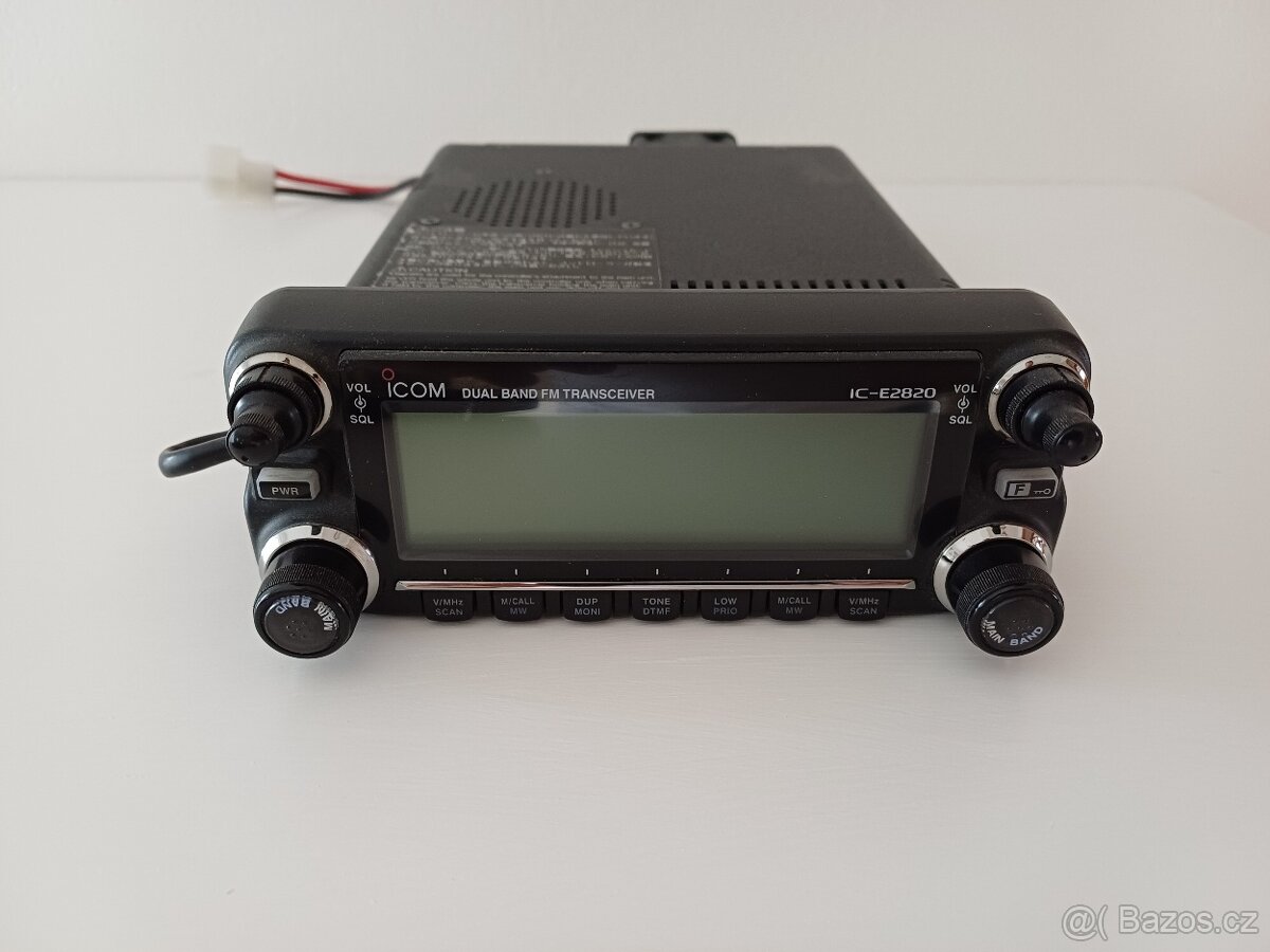 ICOM IC-E2820 Dstar