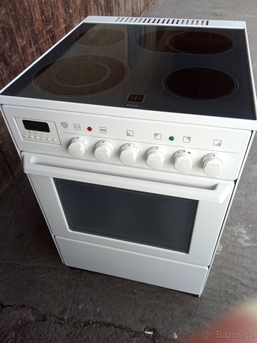 Elektrický sklokeramický sporák Desauer DGG ( Německo)