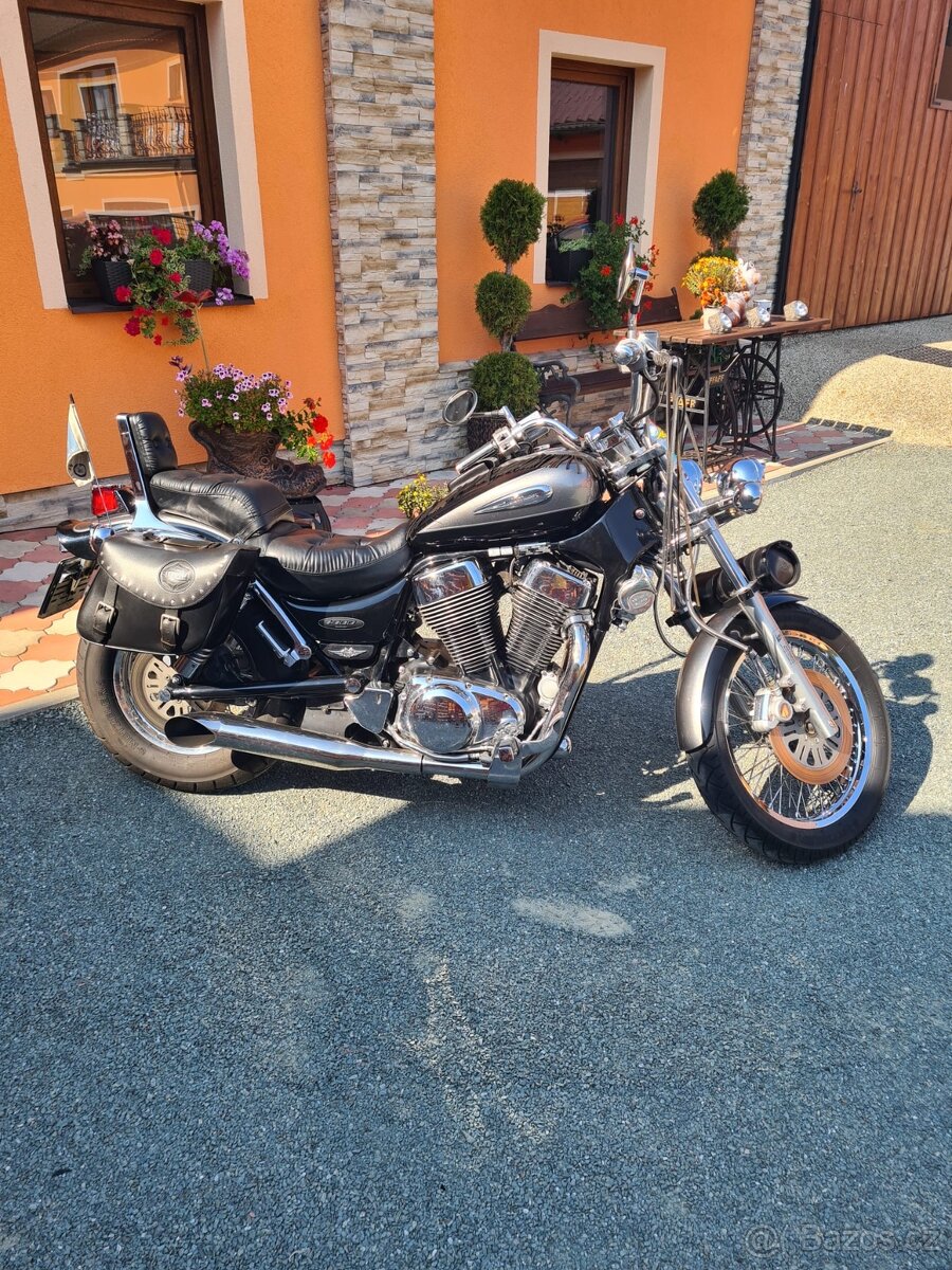 Suzuki Intruder 1400