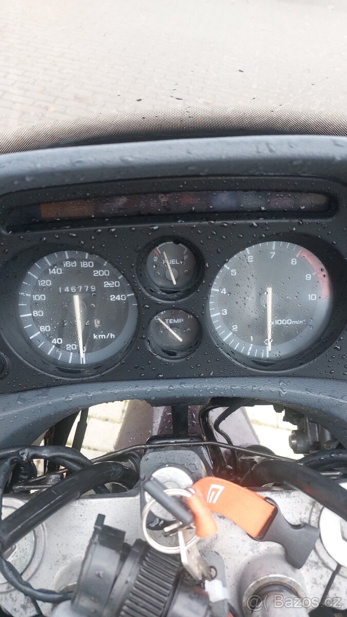 Prodám honda 1100 pan european r.v. 1992