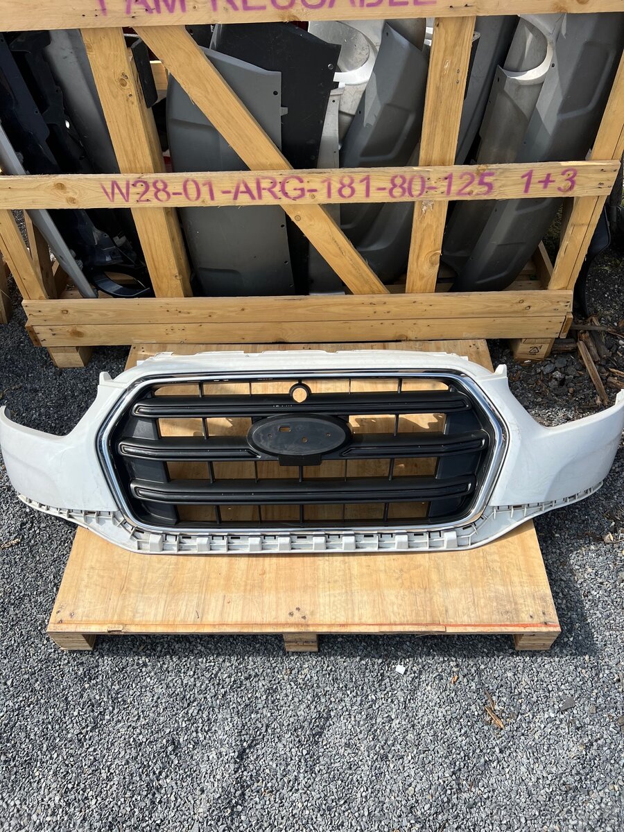 Ford Transit maska mk8 lift 2020