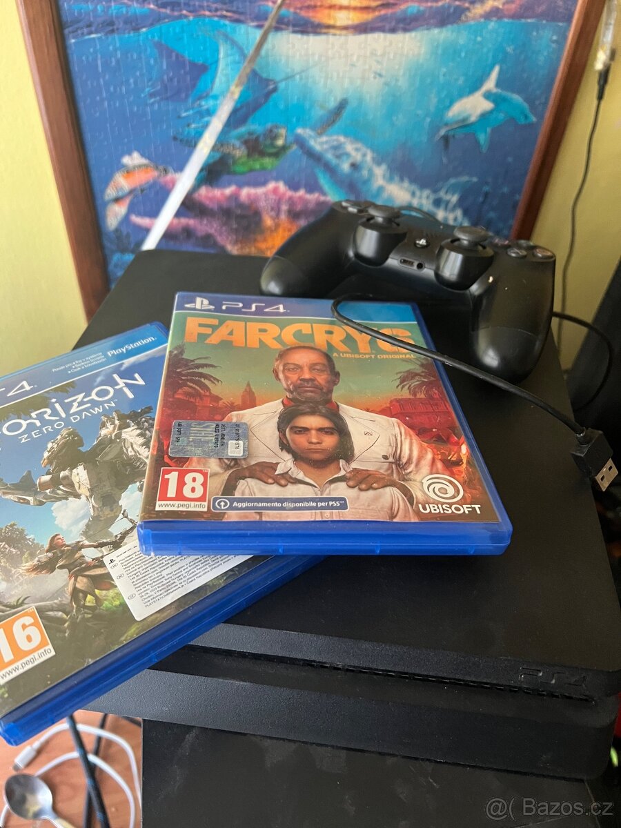 Prodam PS4 a 2 hry