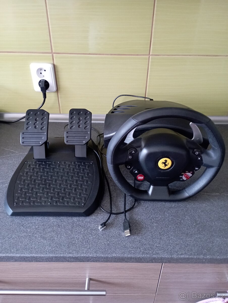 Volant Thrustmaster T80 Ferrari 488 GTB