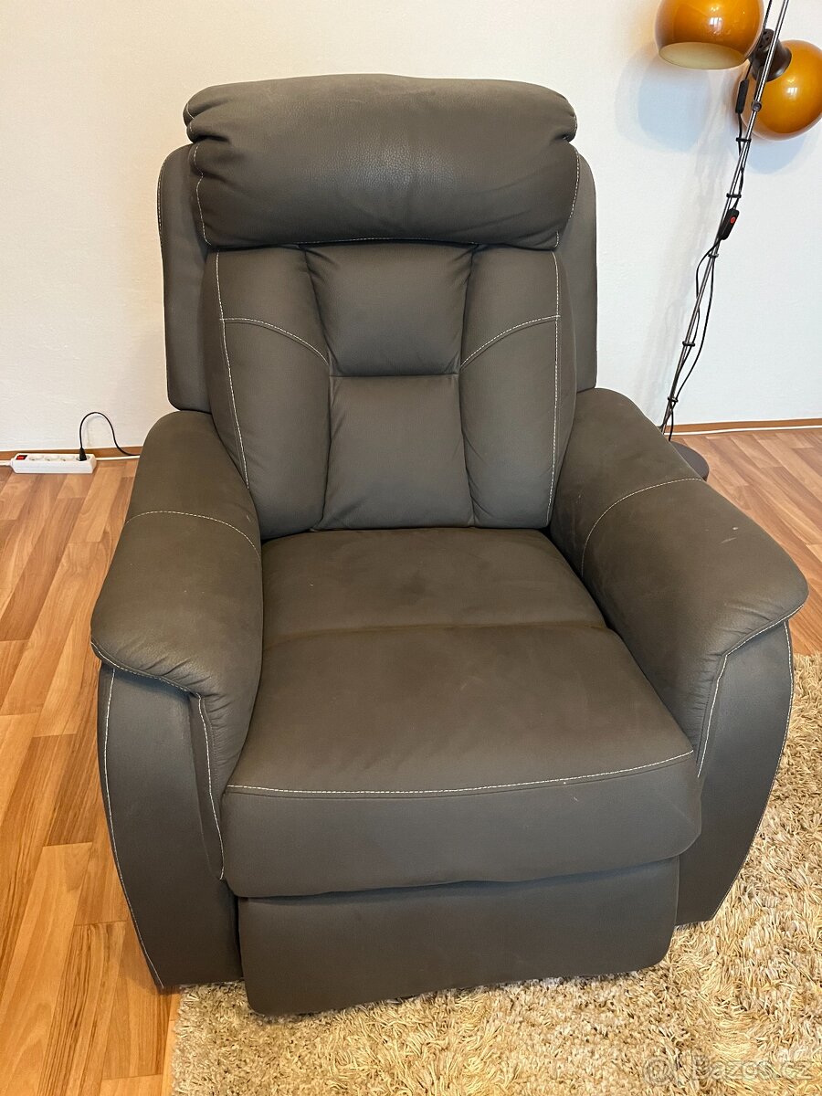 POLOHOVACÍ KŘESLO