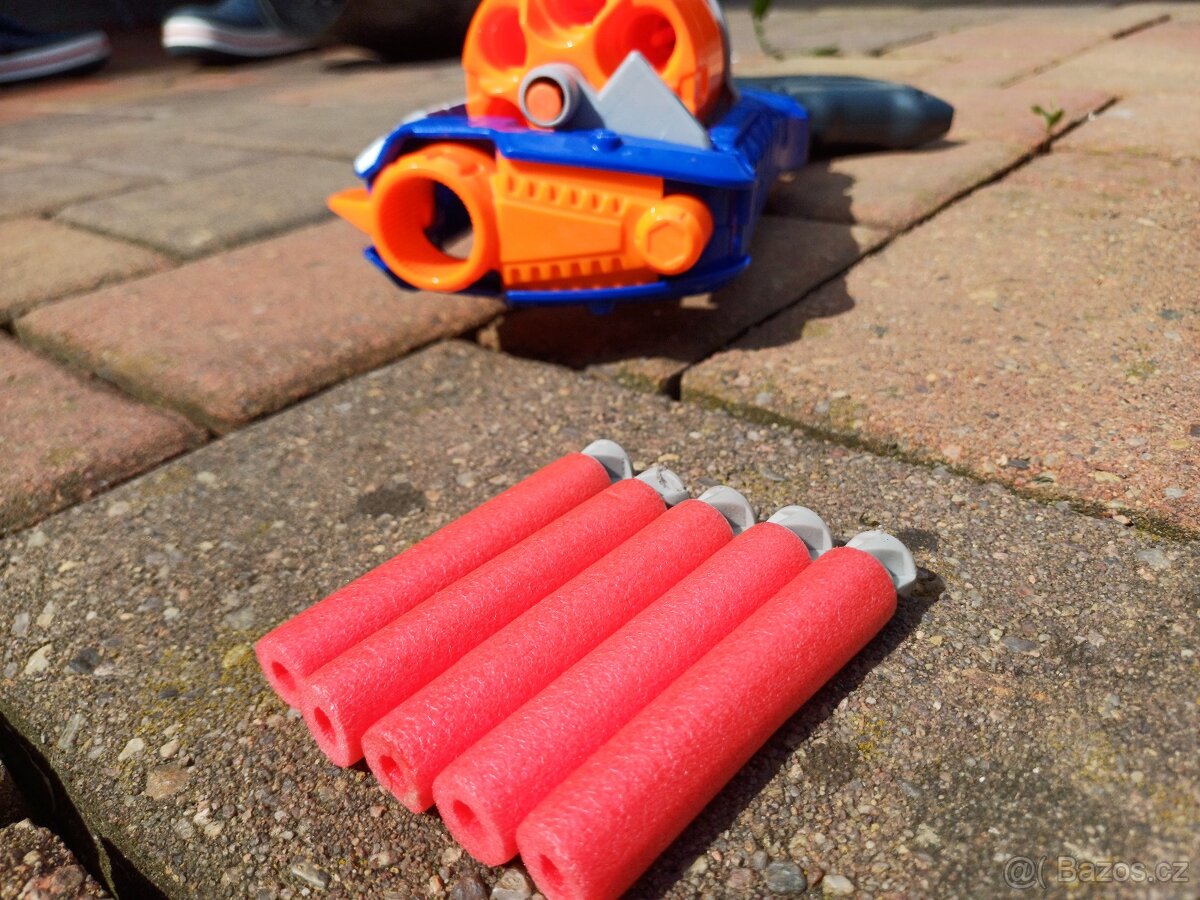 NERF Elite Strongarm²