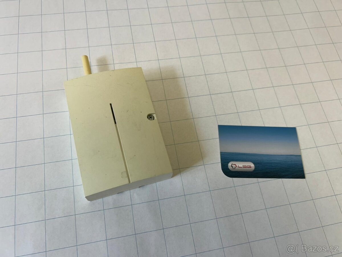 AC-82 Bezdrátový modul silových relé