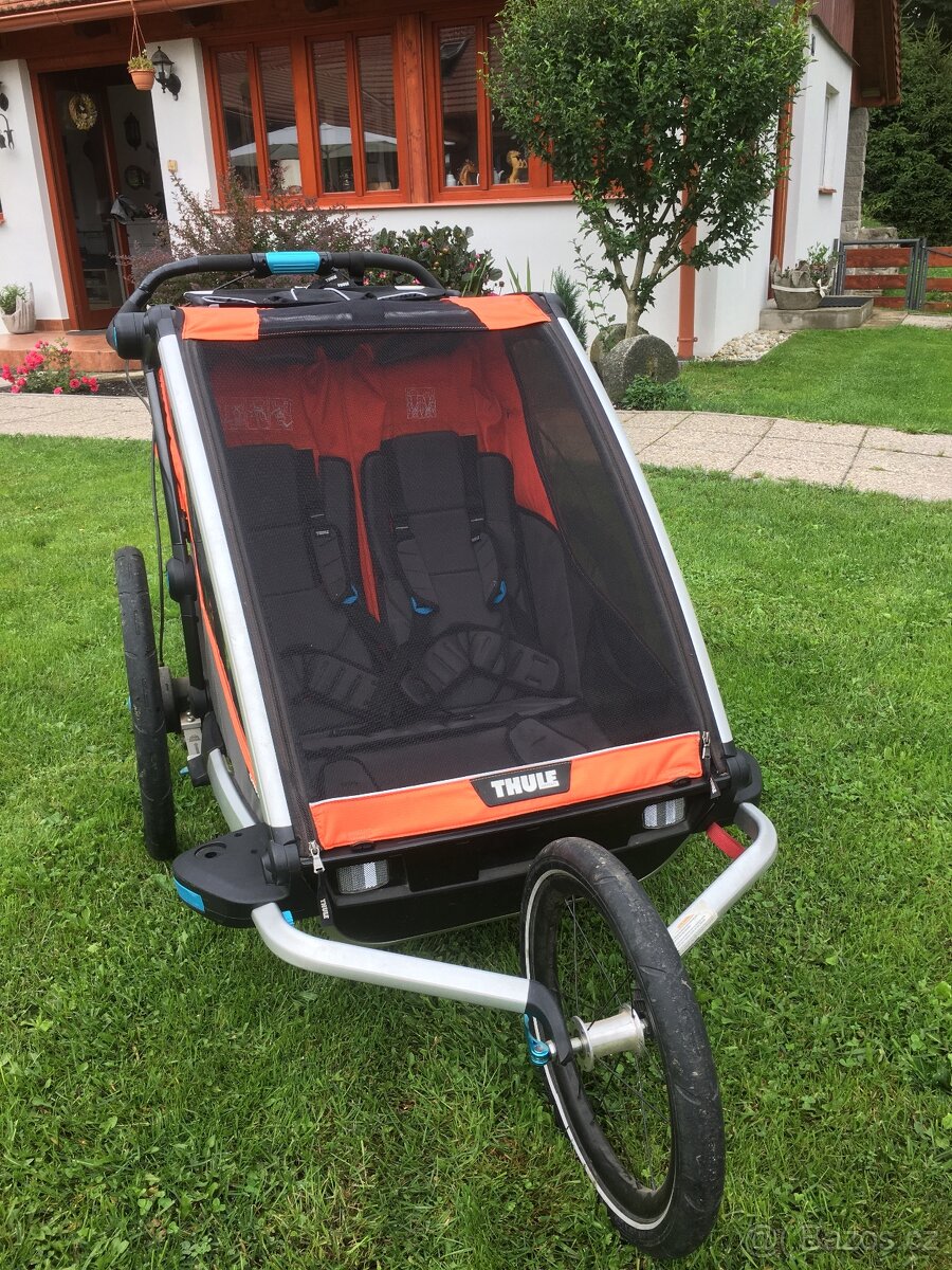 Kočár pro dvě děti