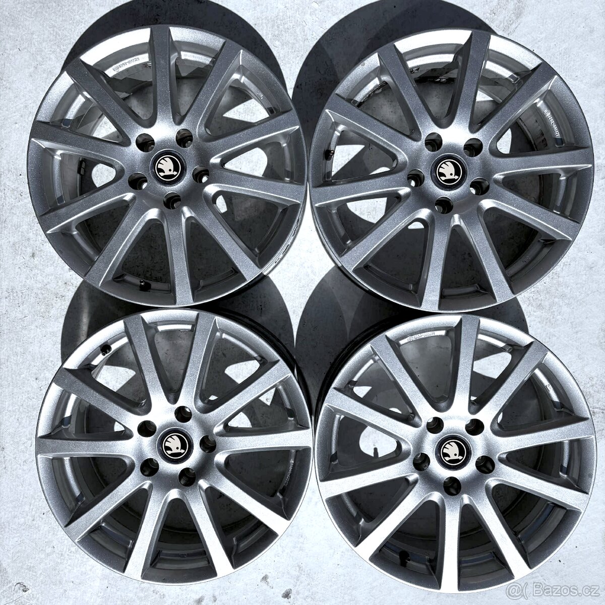 ALU SKODA OCTAVIA SUPERB YETI KAROQ 17" 5X112