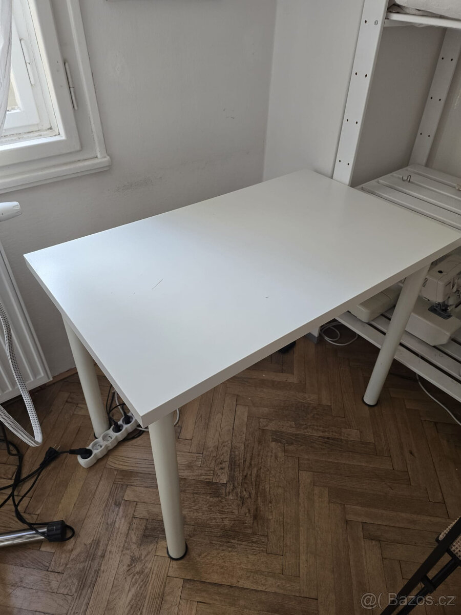 Stůl IKEA LINNMON 100x60 bílý škrábance na desce