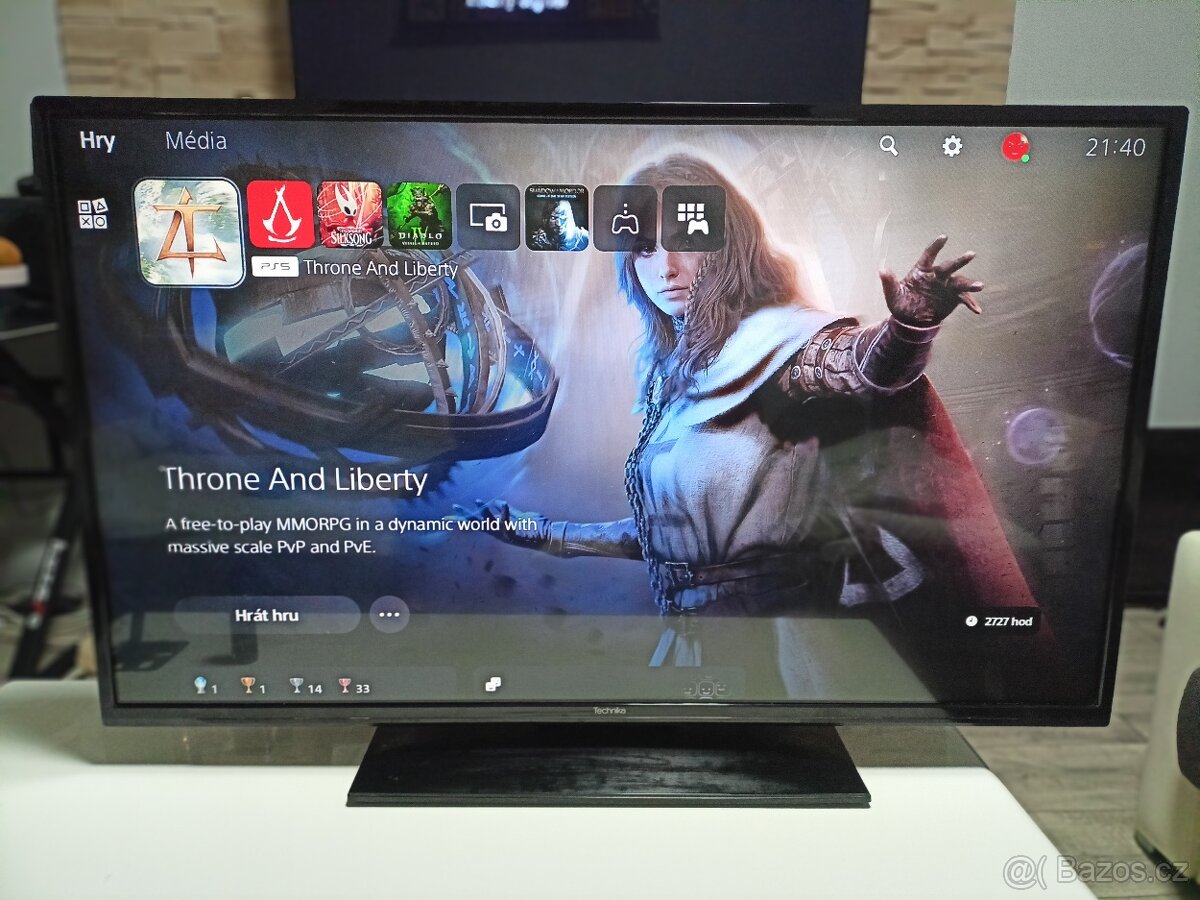 Technika Full HD 107cm