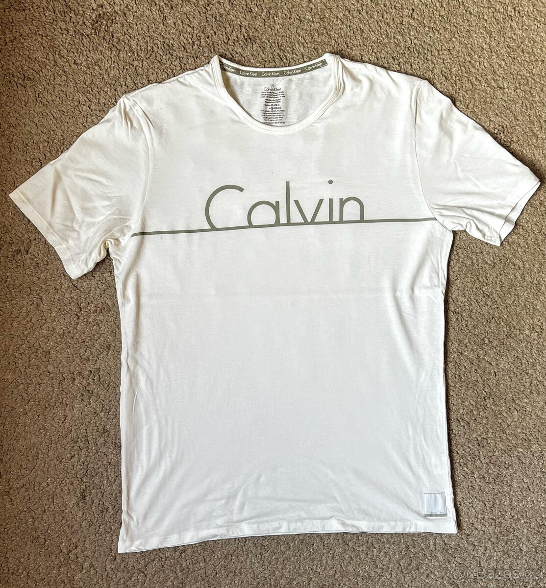Calvin Klein tričko