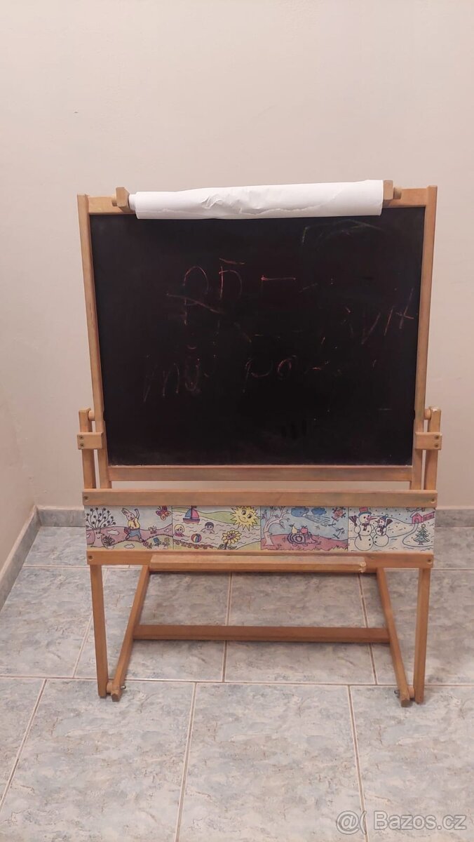 Velka tabule na křídy plus magneticka5