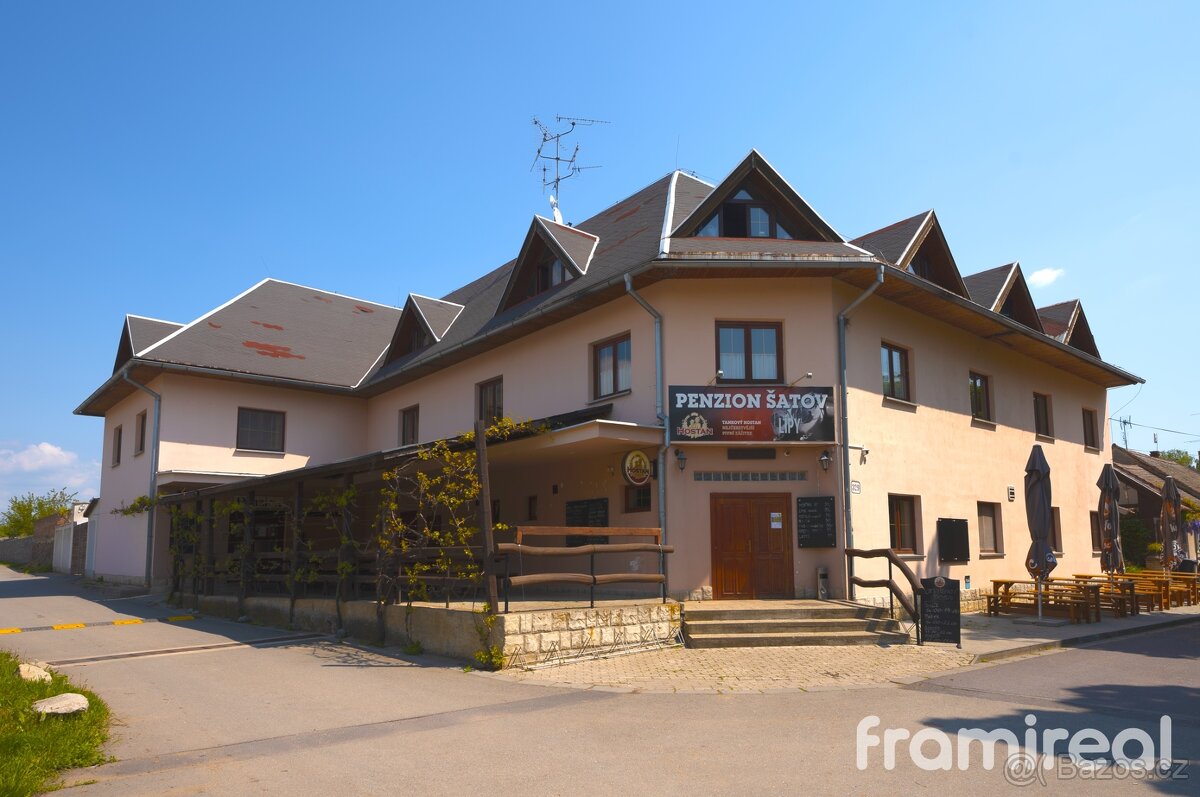 Prodej, Restaurace, 1593 m² - Šatov, ev.č. 00652