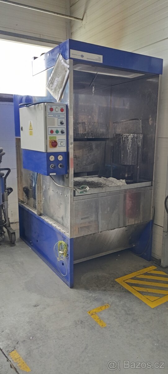 Prodám lakovací box