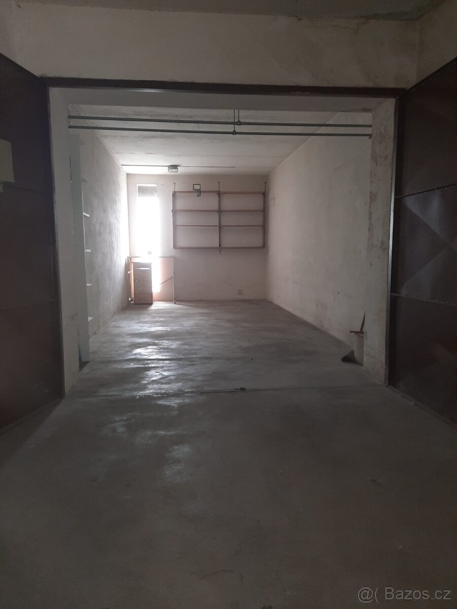 Pronájem garáže