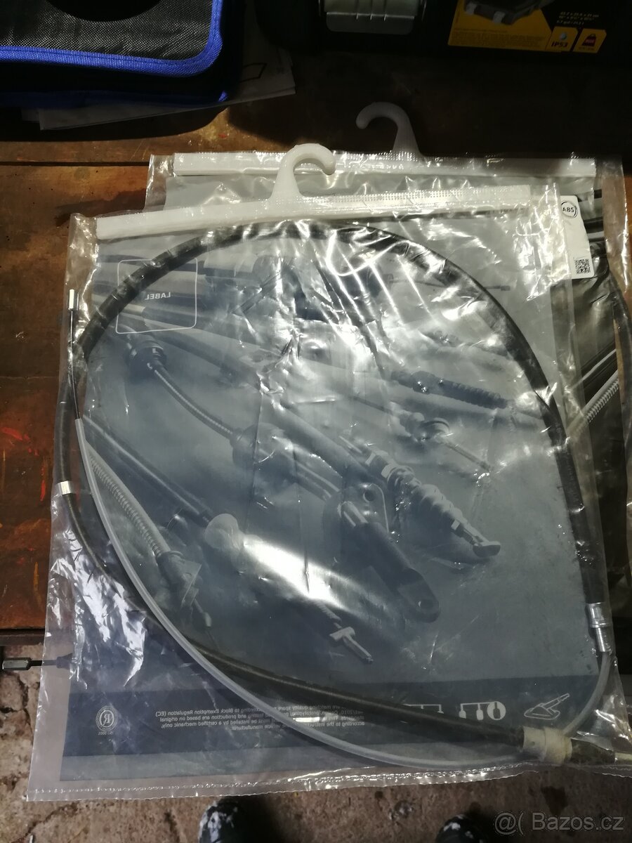 Lanovody ruční brzdy Škoda Octavia I