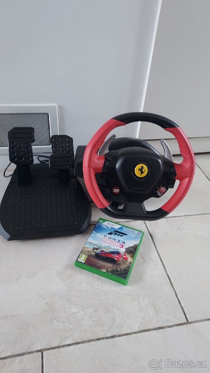 Volant Thrustmaster Ferrari 458 Spider pro Xbox One/Series