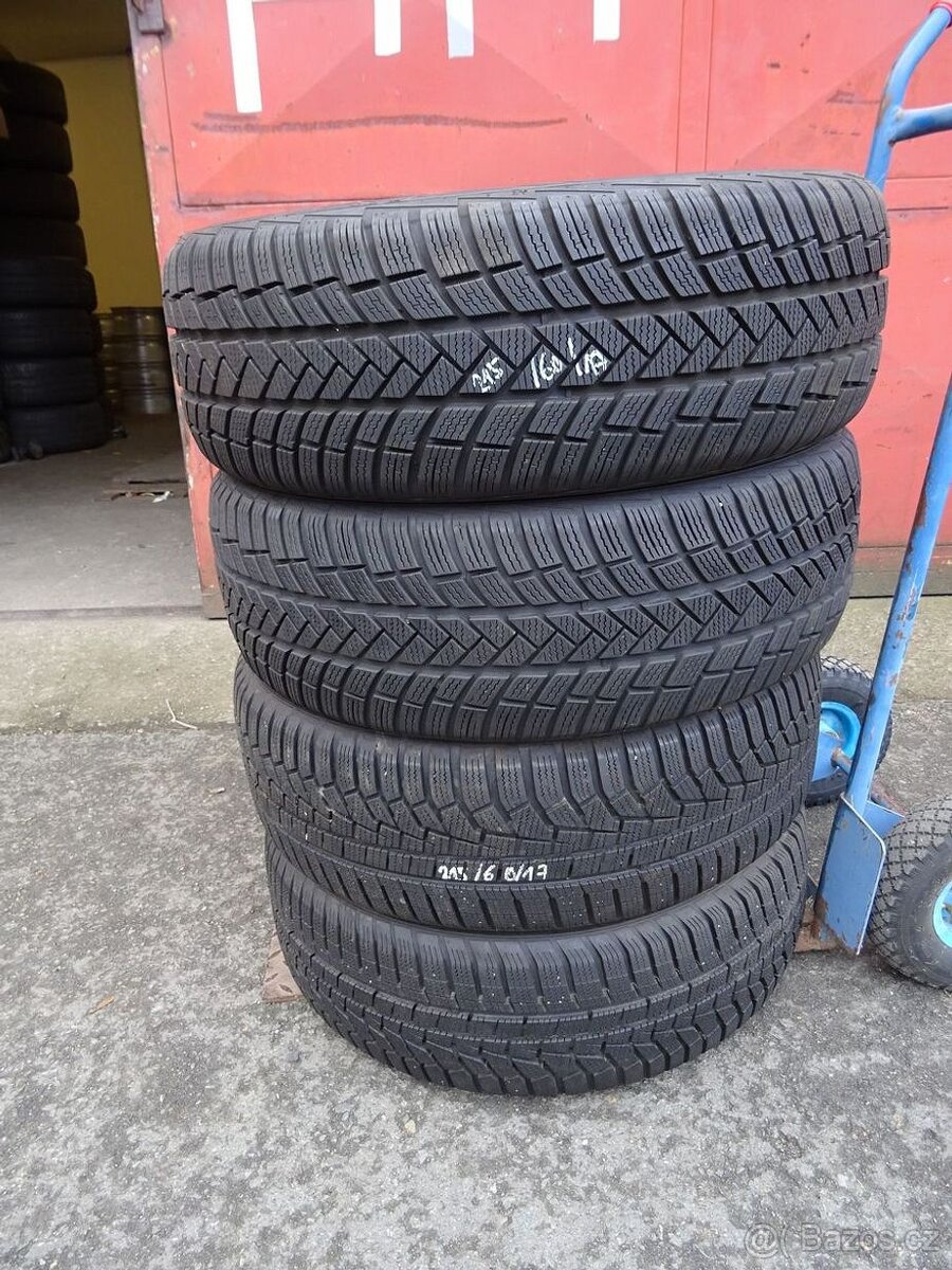 Zimní pneu Hankook a Vredesetein, 215/60/17, 4 ks, 8 mm
