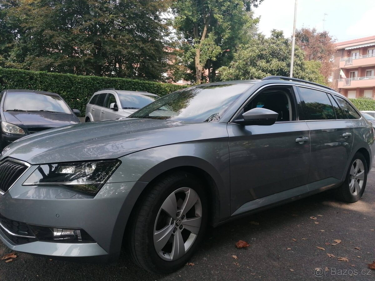 ŠKODA SUPERB 2,0TDi 110kw DSG GPS Panorama Xenon 2016