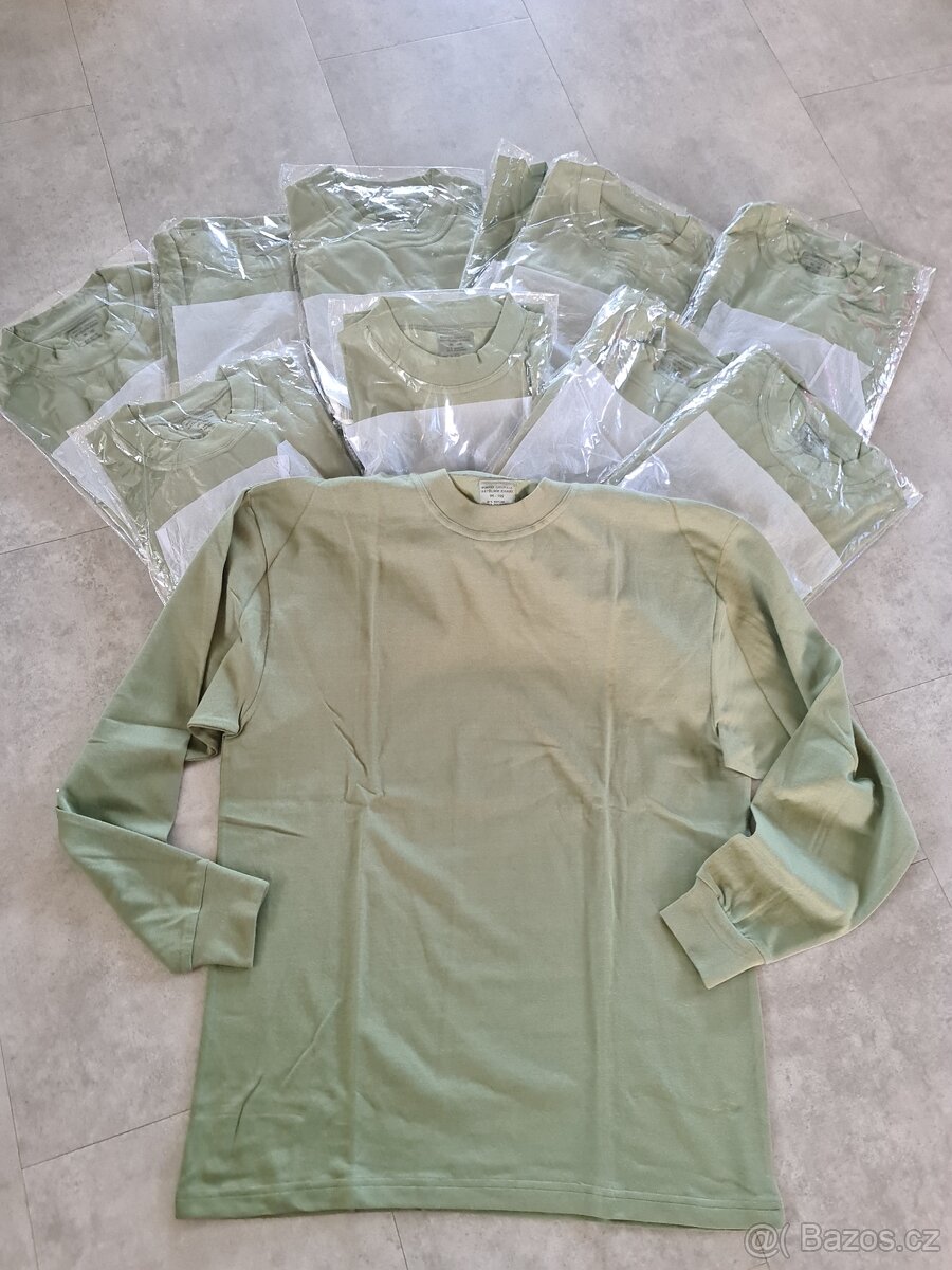 Trička khaki nové