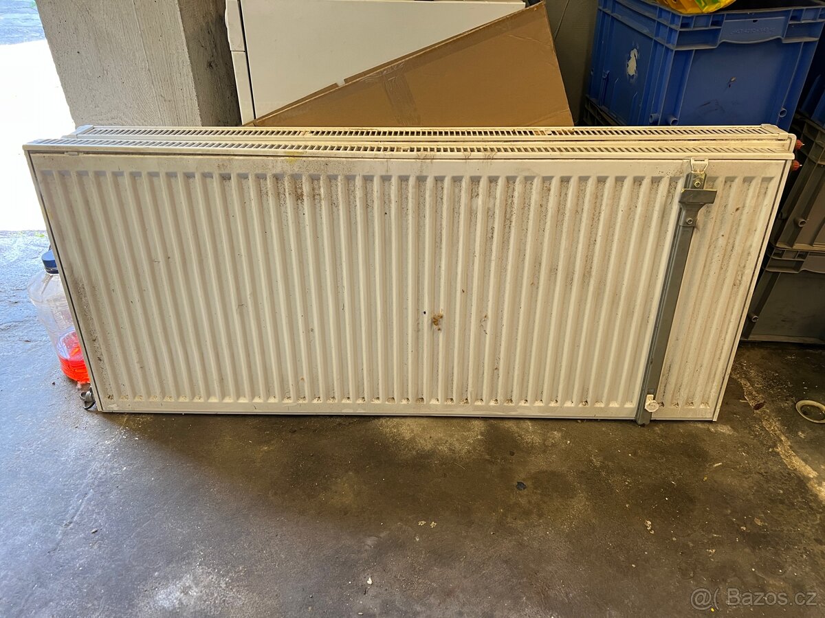 Radiator ( cena za oba kusy )