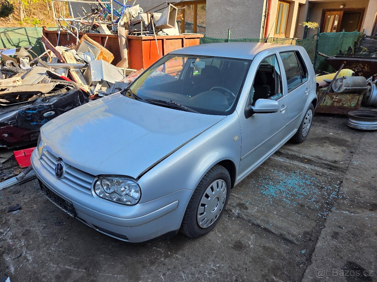 Wolcvagen Golf