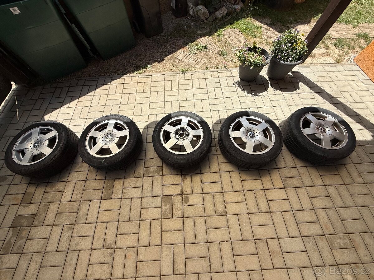 Sada 5 ks originál Alu disku VW