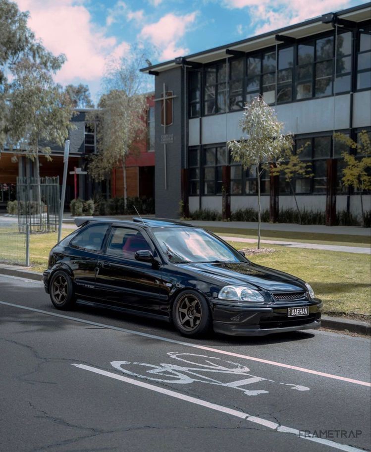 Hledám civic 6g hatch