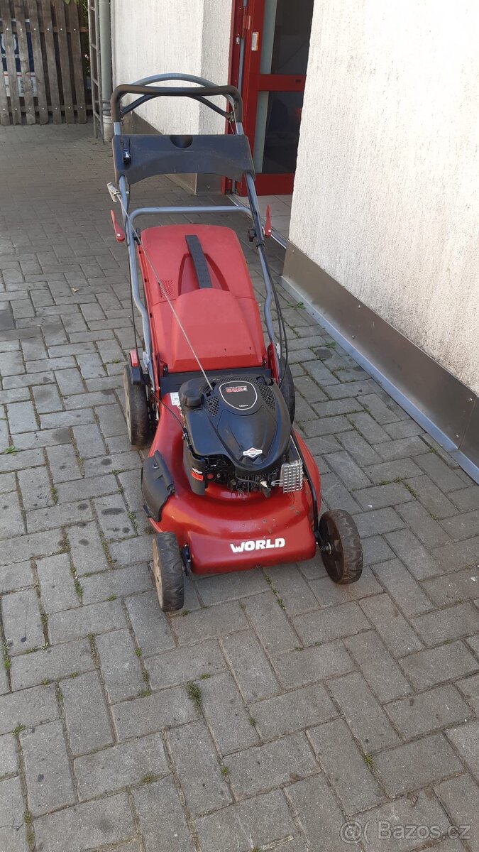 Benzínová sekačka