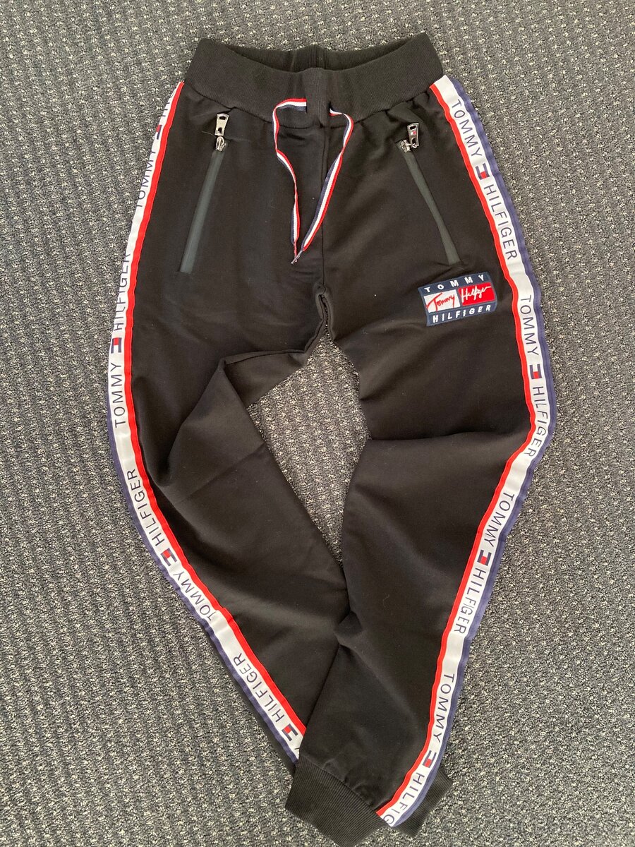 Dámské tepláky TOMMY HILFIGER