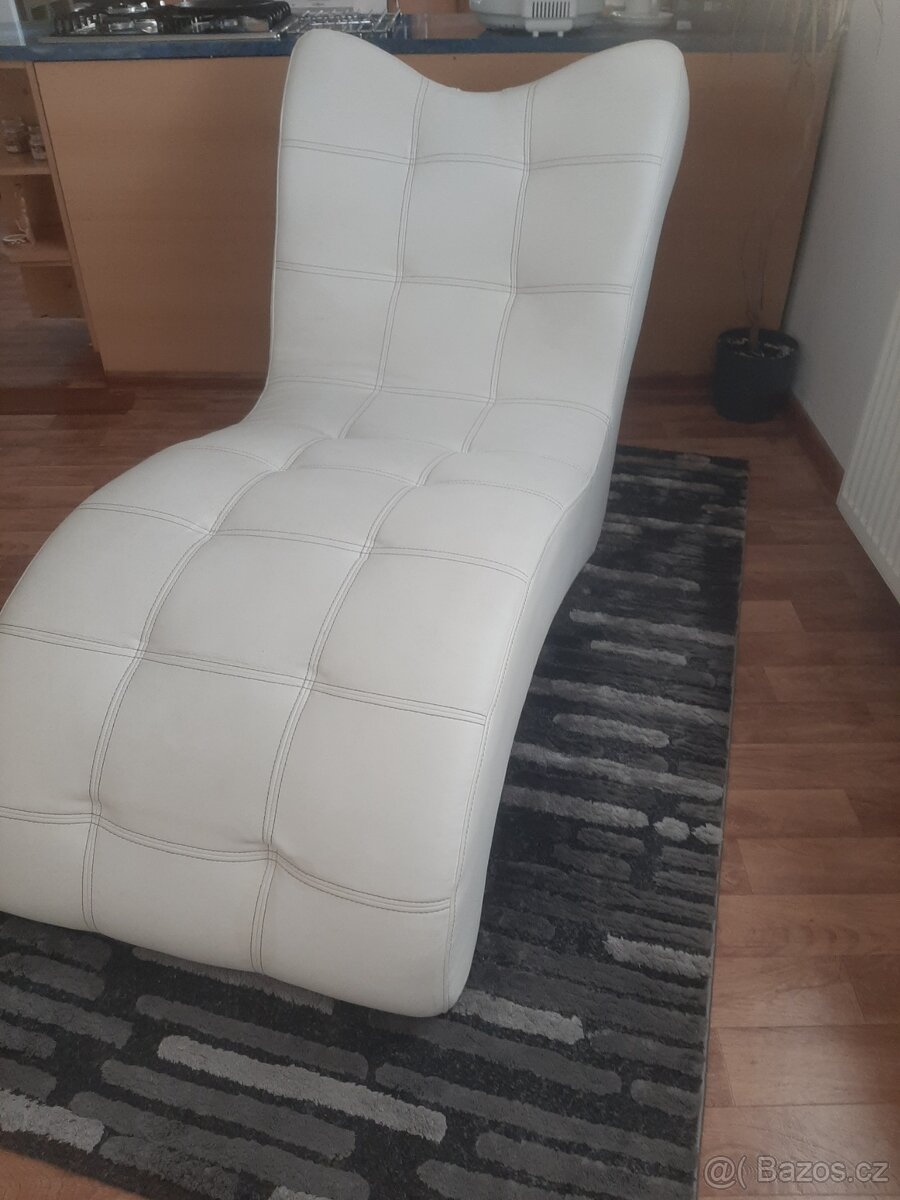 Relaxační pohovka