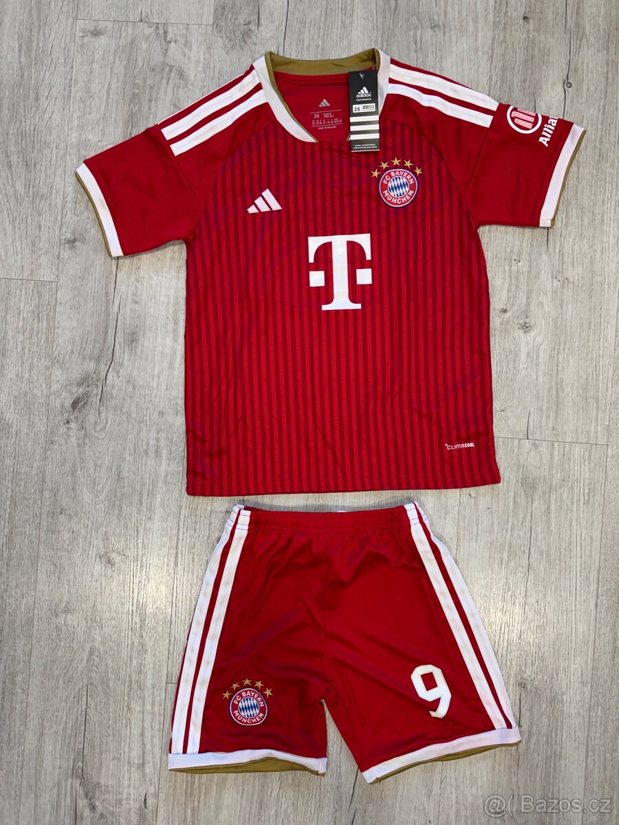 Originální dětský set Bayer Mnichov Kane #9