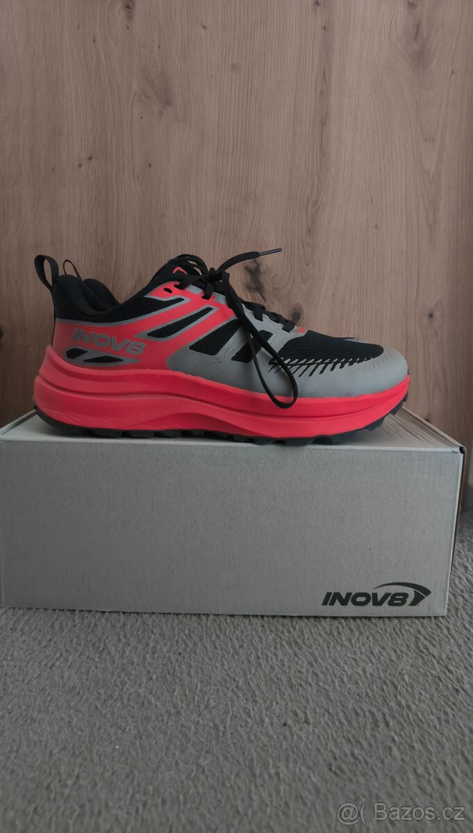 INOV8 TRAILFLY MAX 42.5