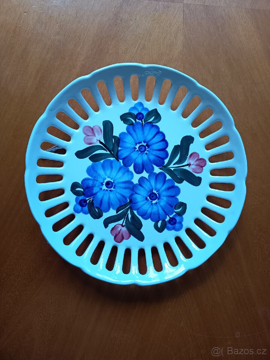 Talíř
