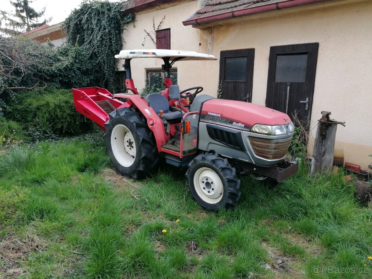 Traktor Yanmar EFI 328V