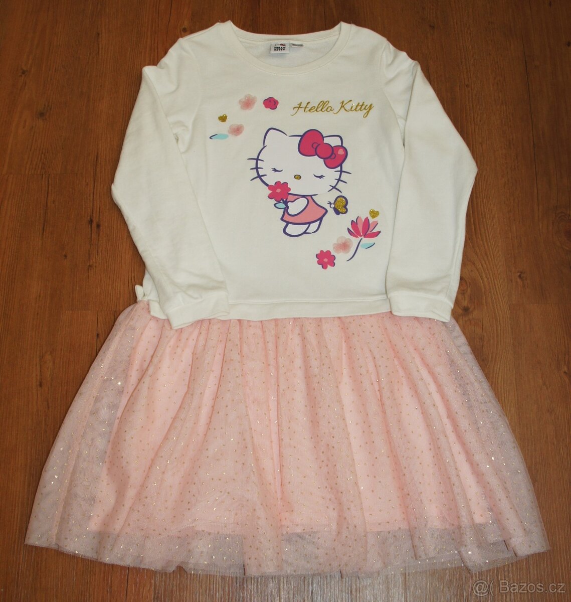 NOVÉ Šaty Hello Kitty - vel. 134 - 140