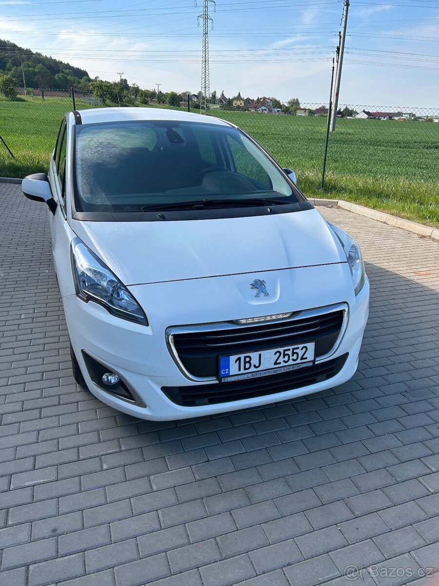 Peugeot 5008 1,6 eHDi, r.v. 2014,7 míst, AUTOMAT, tažné zař.