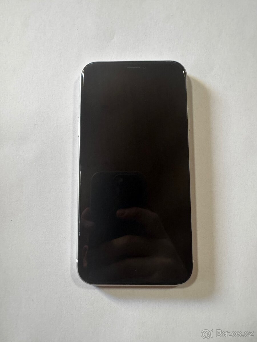 iPhone XR 64GB Bílá
