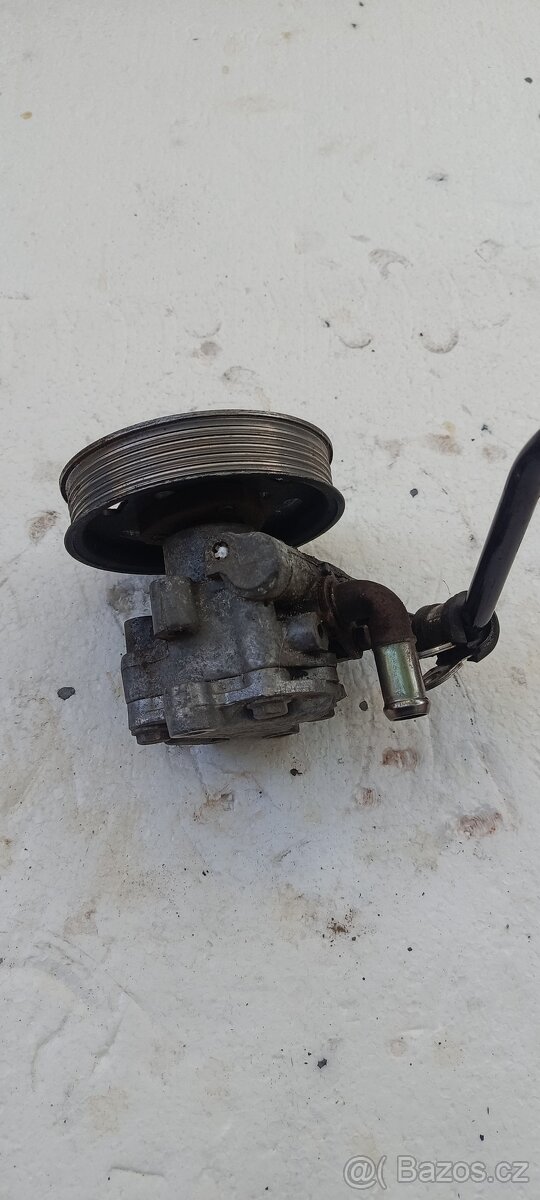 Servo cerpadlo pumpa škoda octavia 1