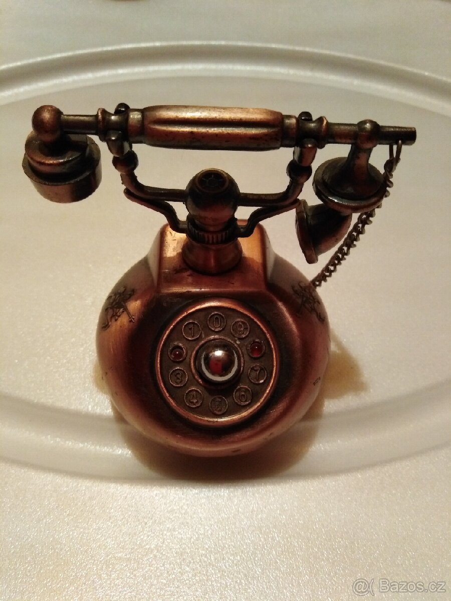 Telefon