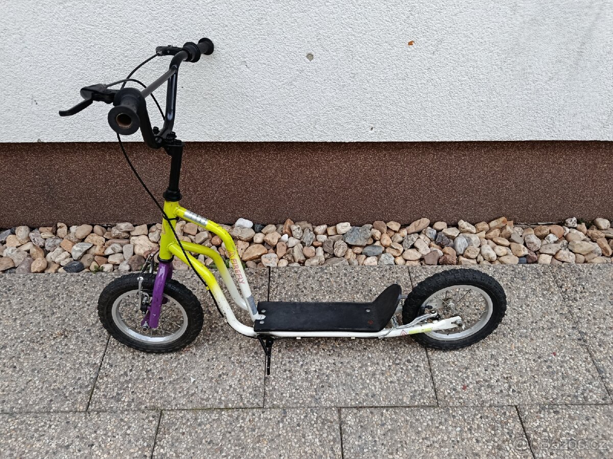 Koloběžka kola 12,5 "