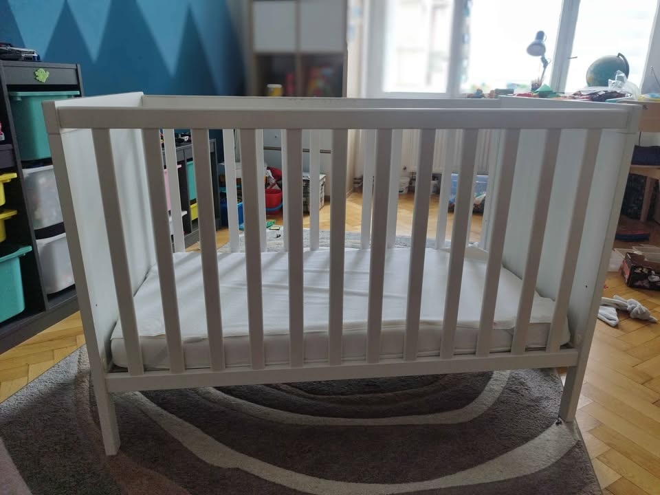 Postýlka IKEA Sundvik