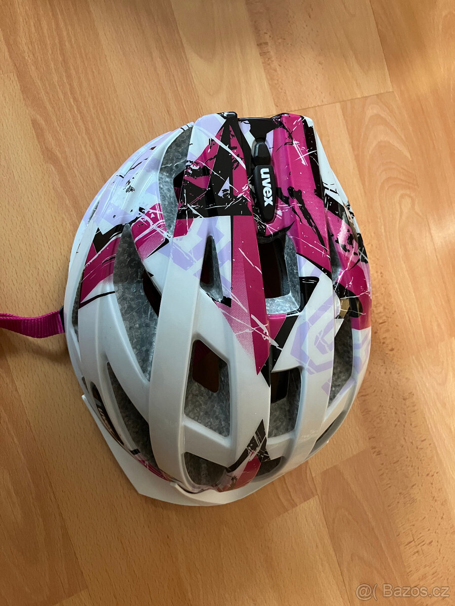 Dívčí cyklistiká helma zn. UVEX