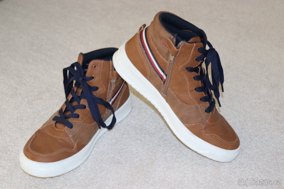 Kotníkové boty Tommy Hilfiger vel. 40