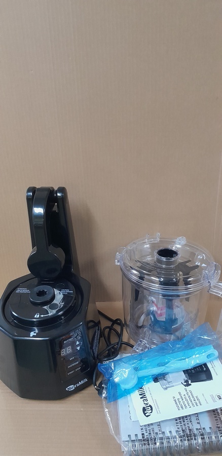 Výrobník ořechových másel a rostlinného mléka Nutramilk