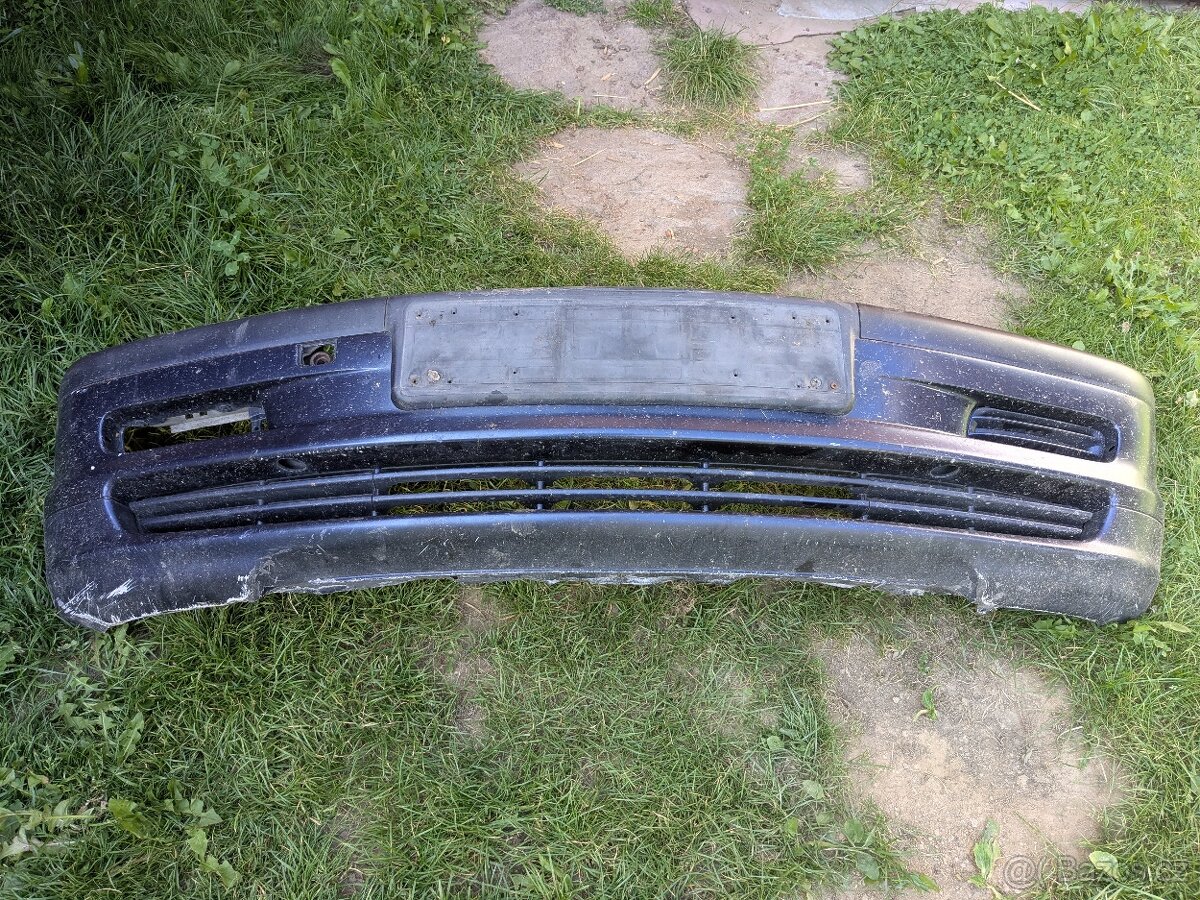 BMW E46 318 přední nárazník