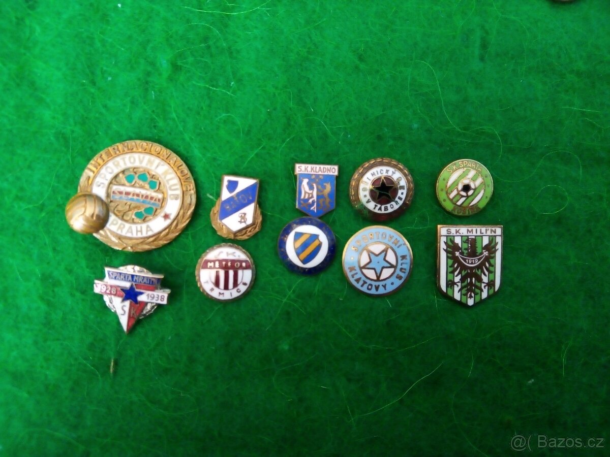 SK, staré fotbalové odznaky