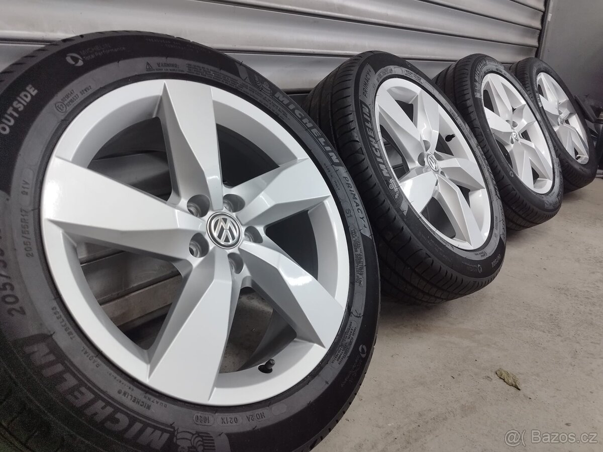 Zánovní letní sada alu kol VW 5x100 T-CROSS