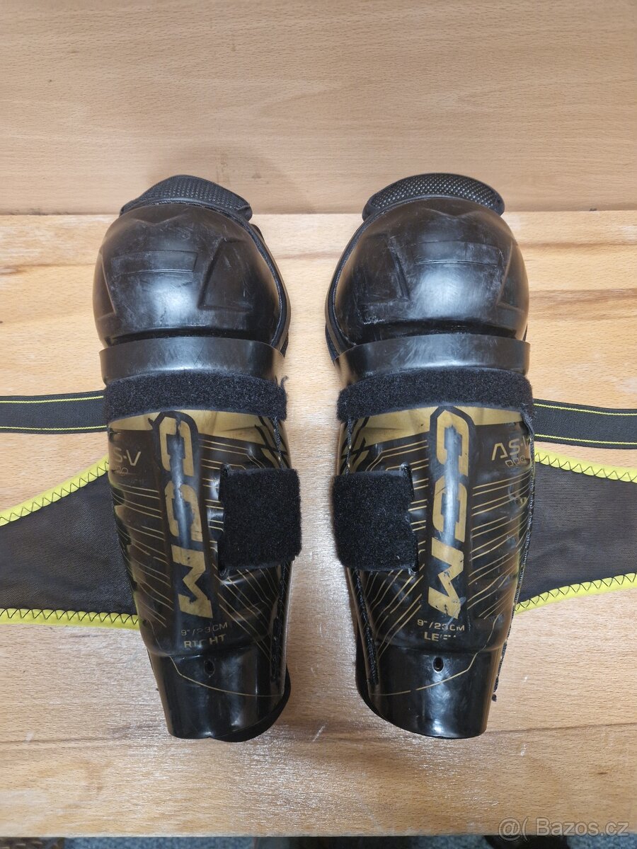 CCM Shin Guards Tacks AS-V Pro Yth