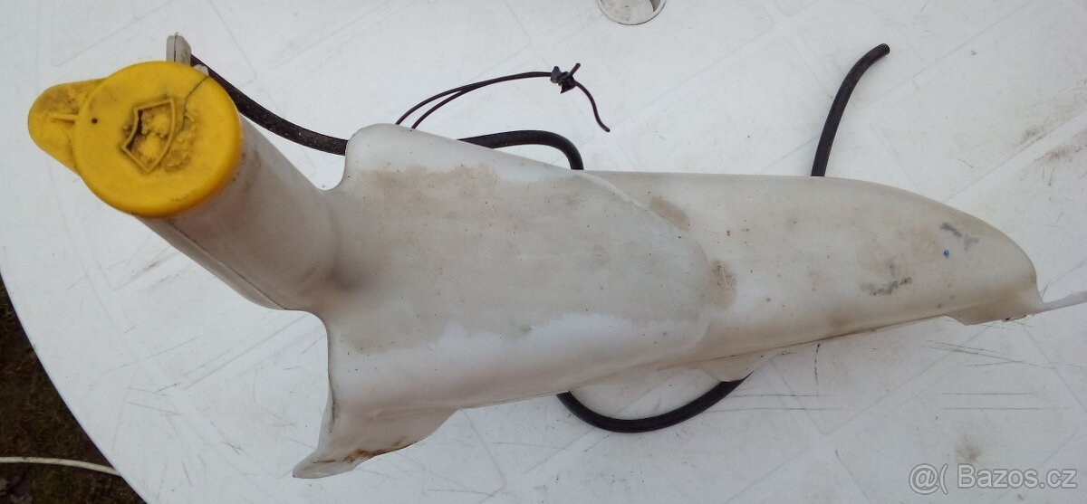 Nádobky Opel Astra G